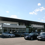 Fassade (Autohaus BMW Göndle)